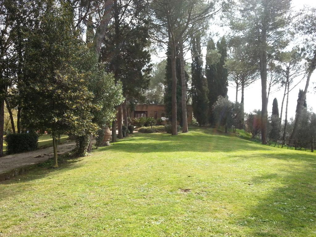 Isola Farnese Parco Di Veio * Roma